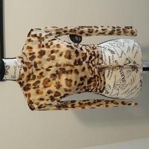 NWT very cute long sleeves top.